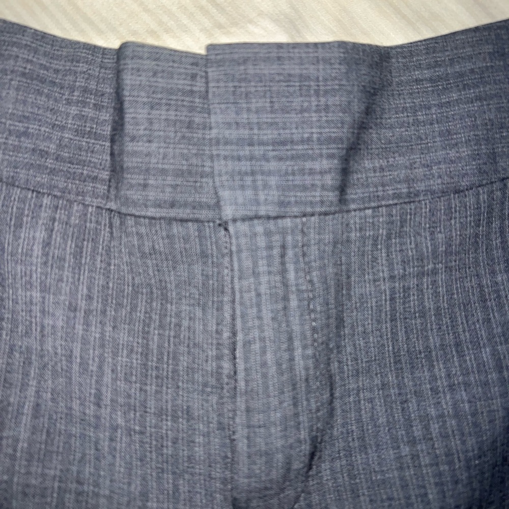 Women’s Banana Republic size 4 P Charcoal Dress Pants - Picture 4 of 10